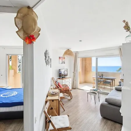 Apartmán Beautiful With Sea View In 5 Pers Cannes