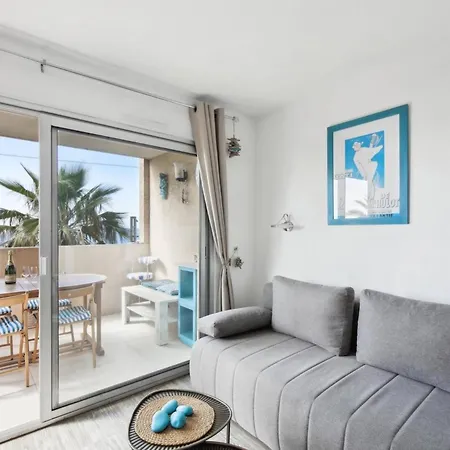 Beautiful With Sea View In 5 Pers Apartmán
